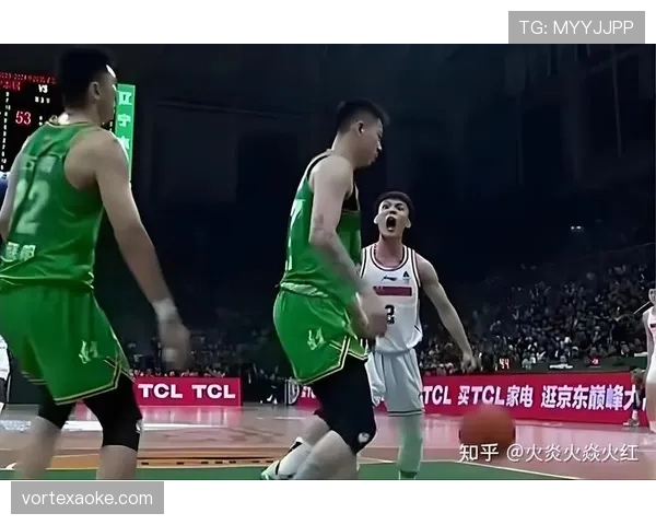 战术犯规判罚标准与边界，裁判如何精准识别漏洞？